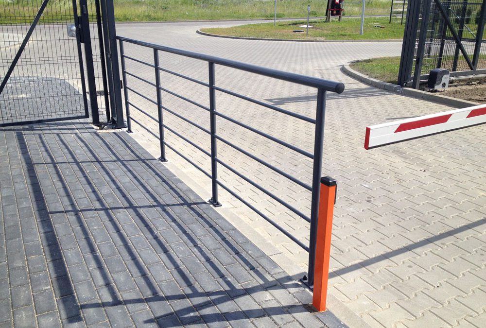Wykonanie i montaż balustrad schodowych